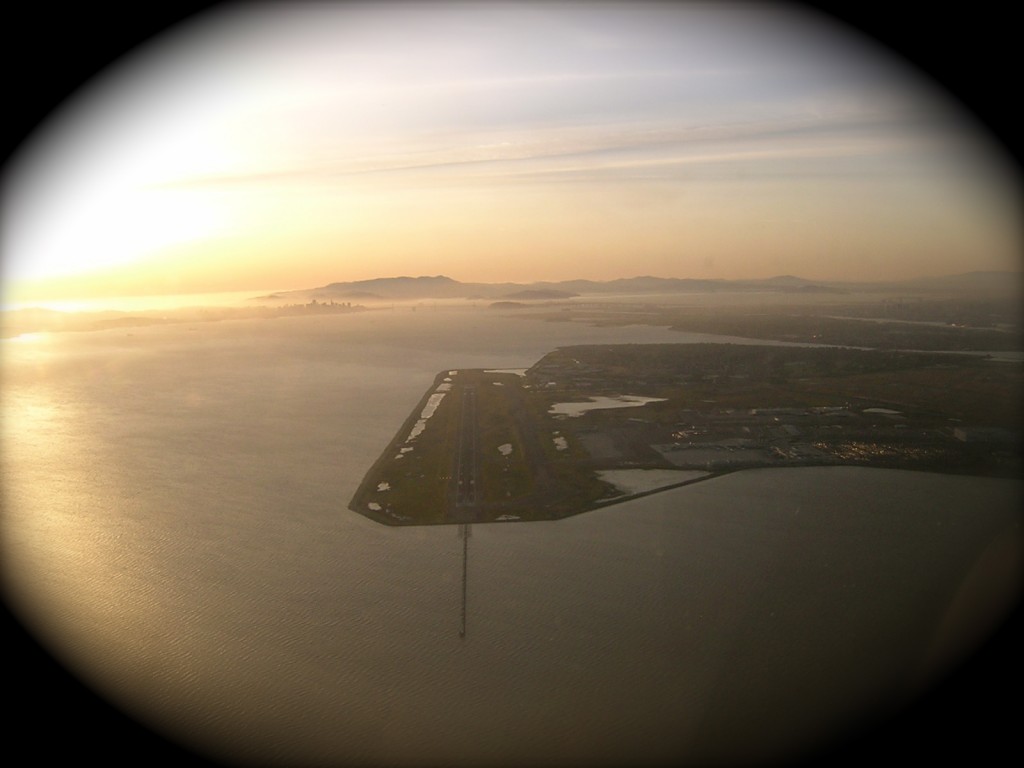 Transitioning through Oakland's Class C airspace while flying the runway 29 final. 