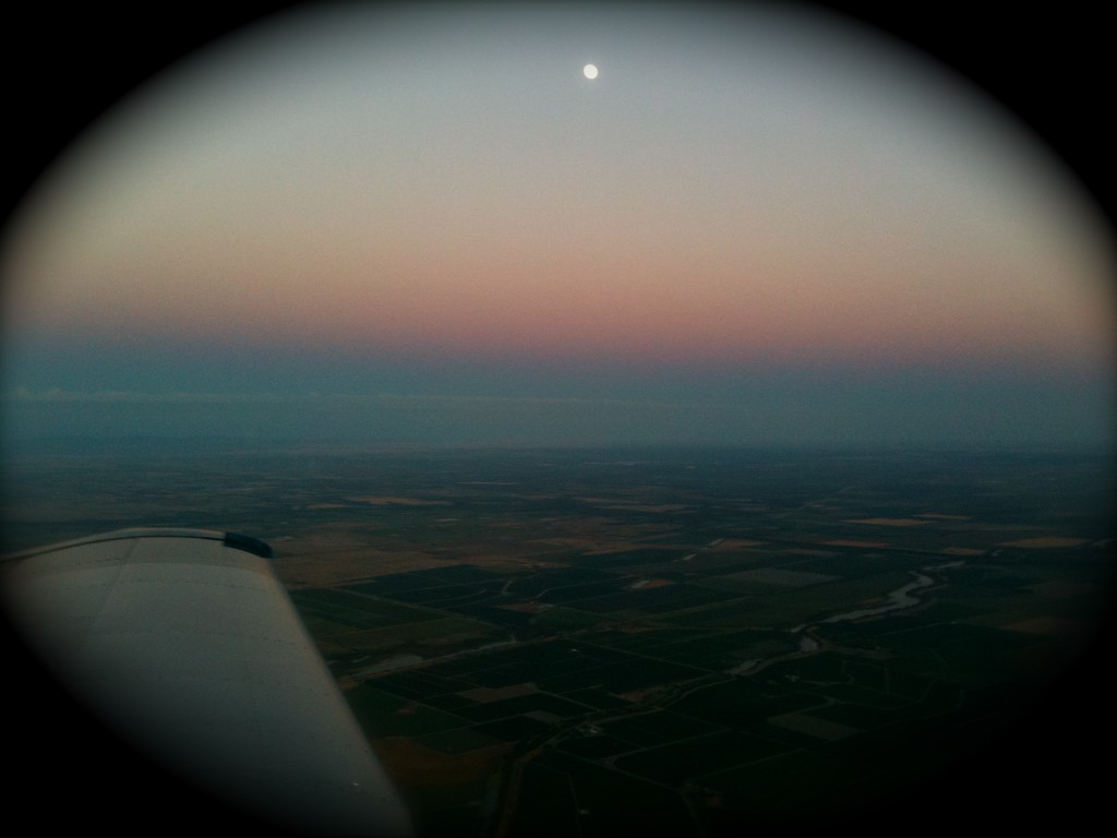 Full moon on my left...a great way to enjoy a flight on a warm summer night. 